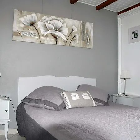 La Bardeliere Bauernhof