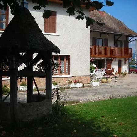 La Bardeliere Farm stay Corbelin