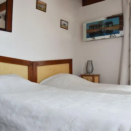 La Bardeliere Farm stay *